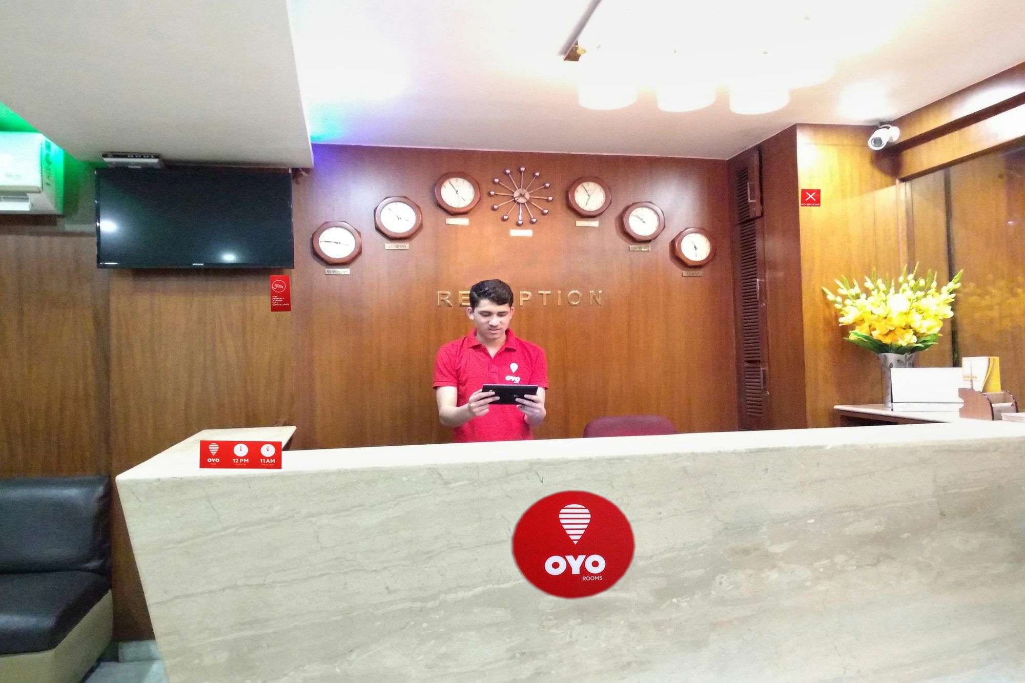 Hotel Oyo 9925 The Ocea International Bengaluru Zewnętrze zdjęcie