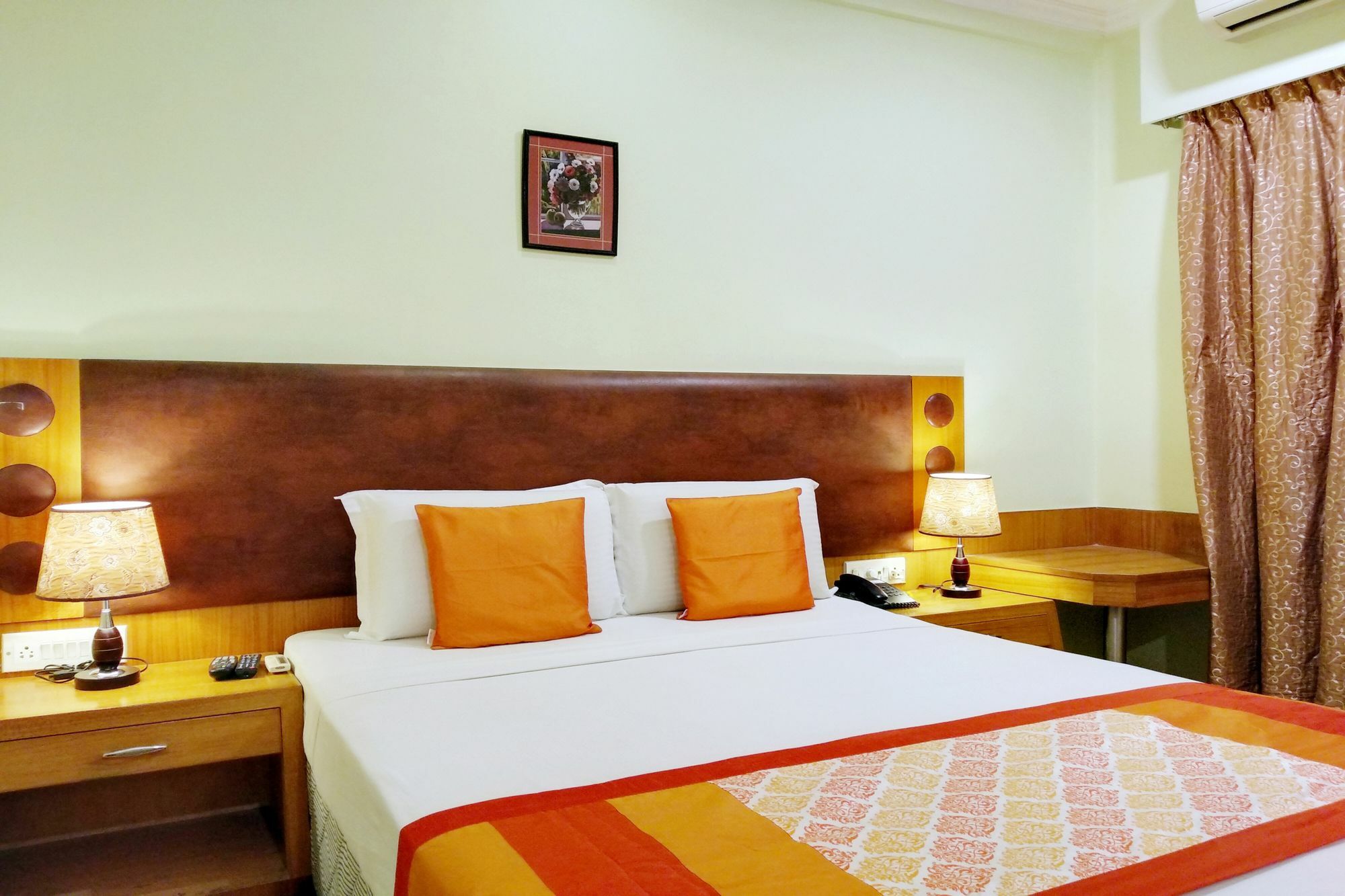 Hotel Oyo 9925 The Ocea International Bengaluru Zewnętrze zdjęcie