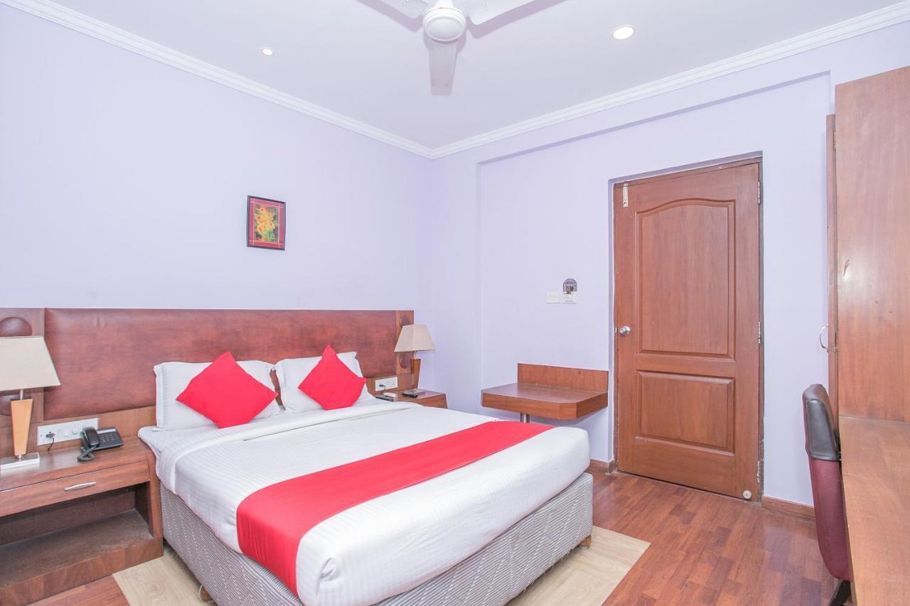 Hotel Oyo 9925 The Ocea International Bengaluru Zewnętrze zdjęcie