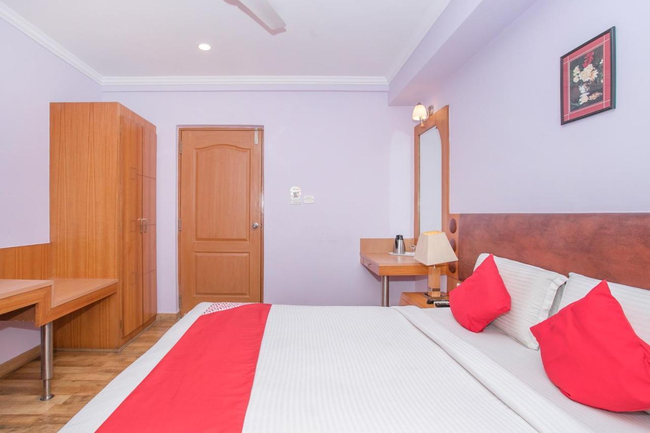 Hotel Oyo 9925 The Ocea International Bengaluru Zewnętrze zdjęcie