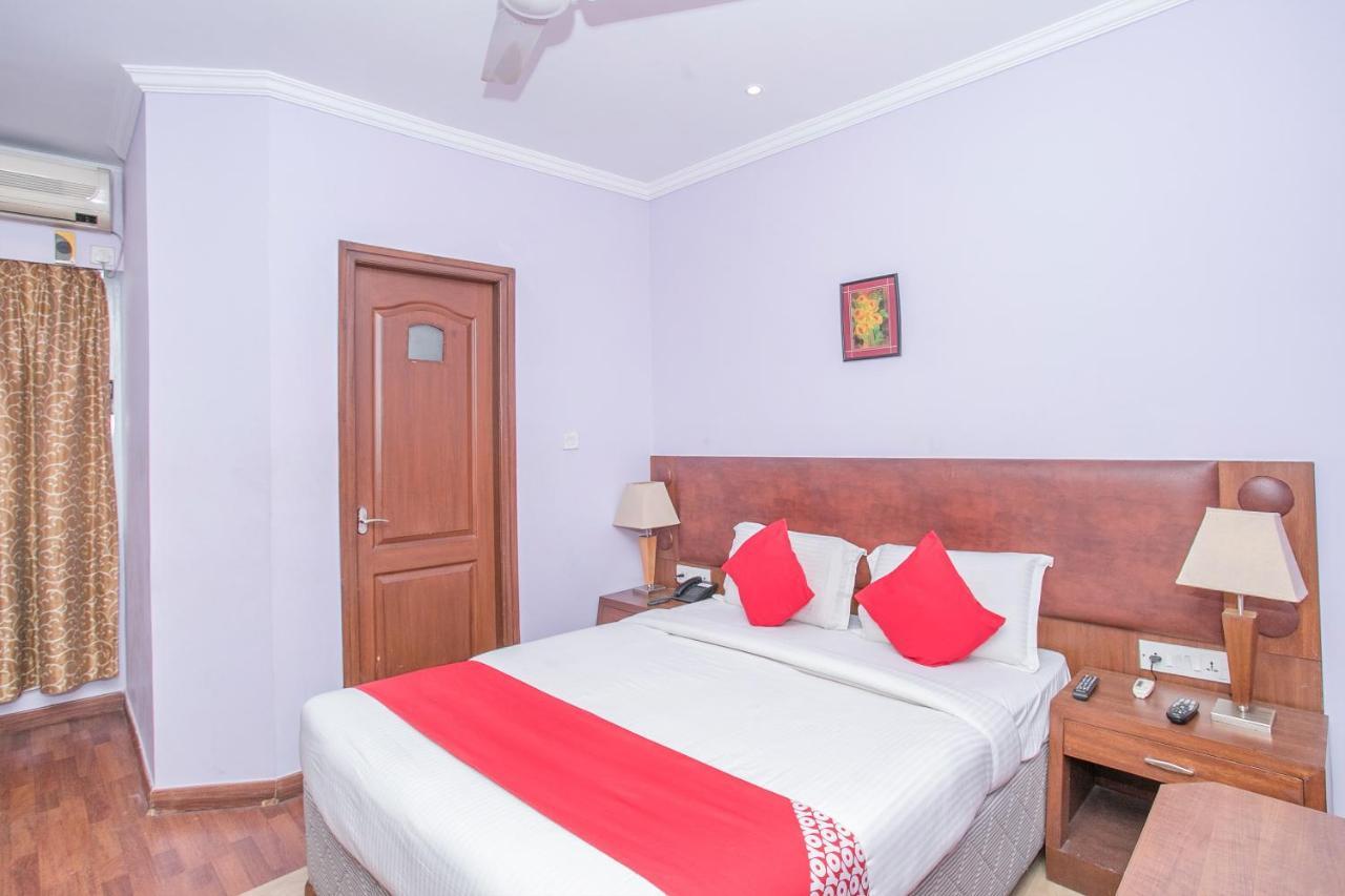 Hotel Oyo 9925 The Ocea International Bengaluru Zewnętrze zdjęcie