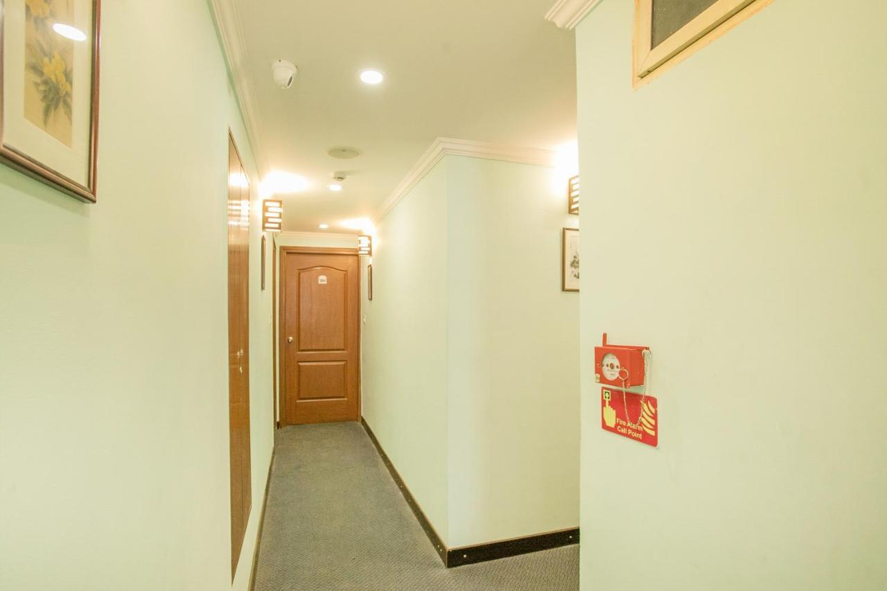 Hotel Oyo 9925 The Ocea International Bengaluru Zewnętrze zdjęcie